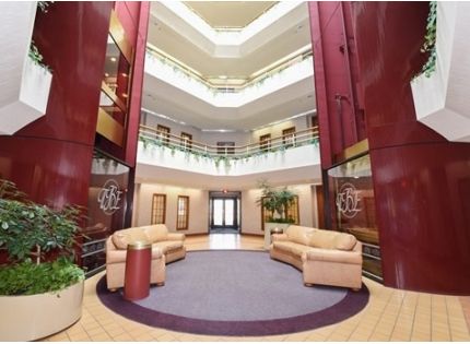 340 W Butterfield Rd, Elmhurst, IL 60126